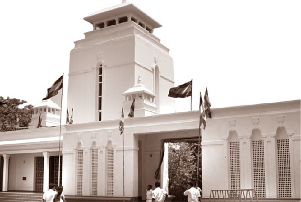 ආනන්දය අවට සංසුන් : බොරු ප්‍රචාර යැව්වොත් වැඩ වරදියි !