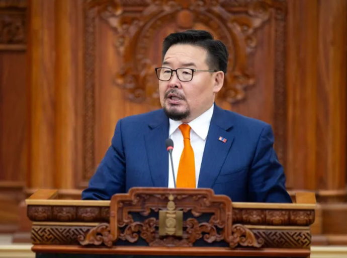 මොන්ගෝලියා අගමැති ඉල්ලා අස්වේ; වැඩ කළේ මාස හතරයි 