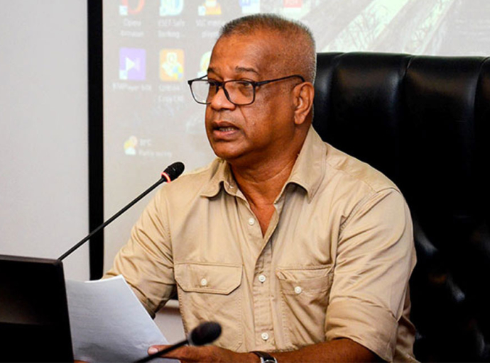 ෆොන්සේකා මේ වනතුරු කිසිදු තනතුරක් ඉල්ලා නැහැ - ඇමති ලාල්කාන්ත