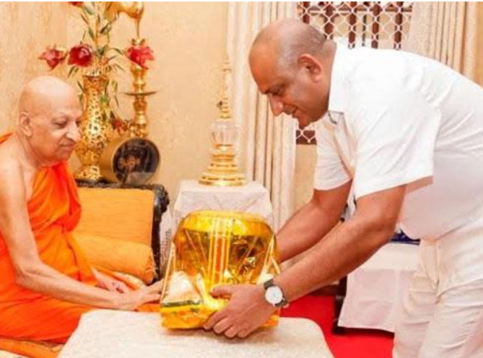     ඉන්දියාව හා ලංකාව අතර පාලමක් හදනවට මල්වතු මහ නාහිමිගේ විරෝධය