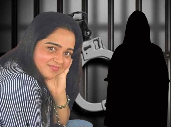 සෙව්වන්දිට නීති පොත දුන් මහර උසාවියේ නීතිඥවරියත් කොටුවෙයි - තවත් නීතිඥයකු පසුපසත් පන්නයි !