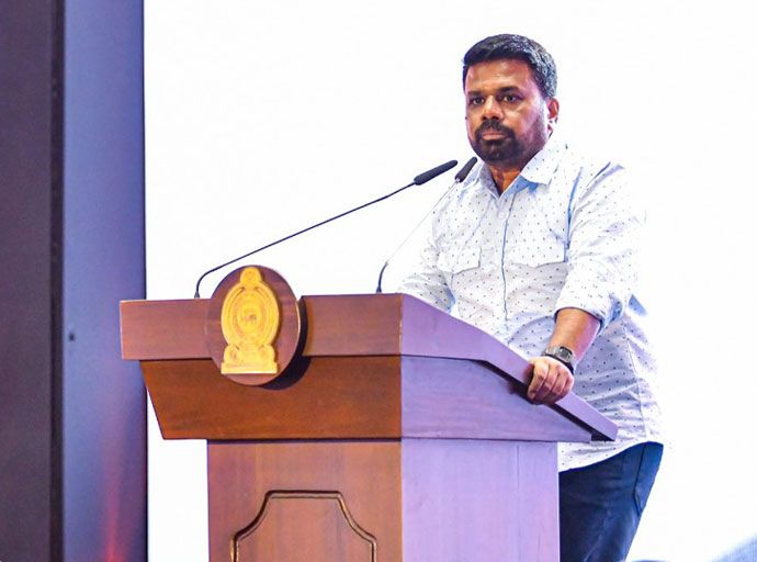 මතට ලොල්වුණ අයටයි - විකුණන අයටයි ජනපති කියූ දේ