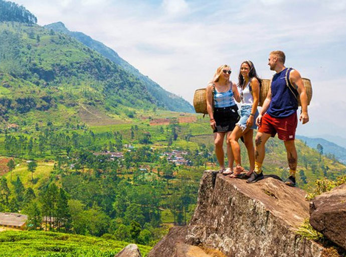 සංචාරක ව්යාපාරය පිළිබඳව තවමත් ගන්නේ වැරදි තීරණ - රුවන් රත්නායක (වීඩියෝ)