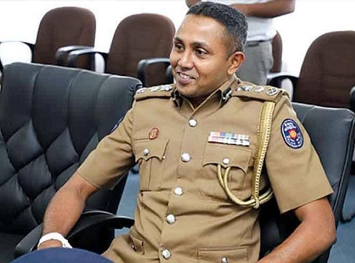 ලලිත් පතිනායක පරිපාලන තනතුරින් ඉවතට?
