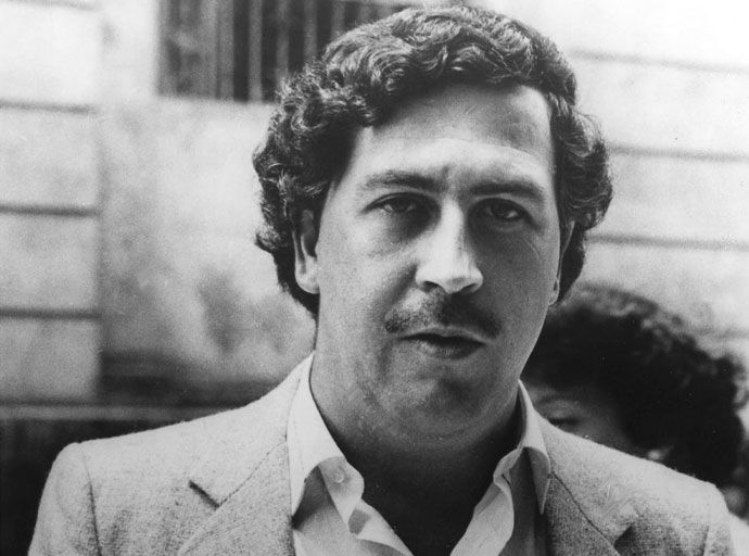 ලෝකයේ ම දරුවන්ට විස පොවා සිය දරුවන් විසෙන් දුරස් කළ පියා