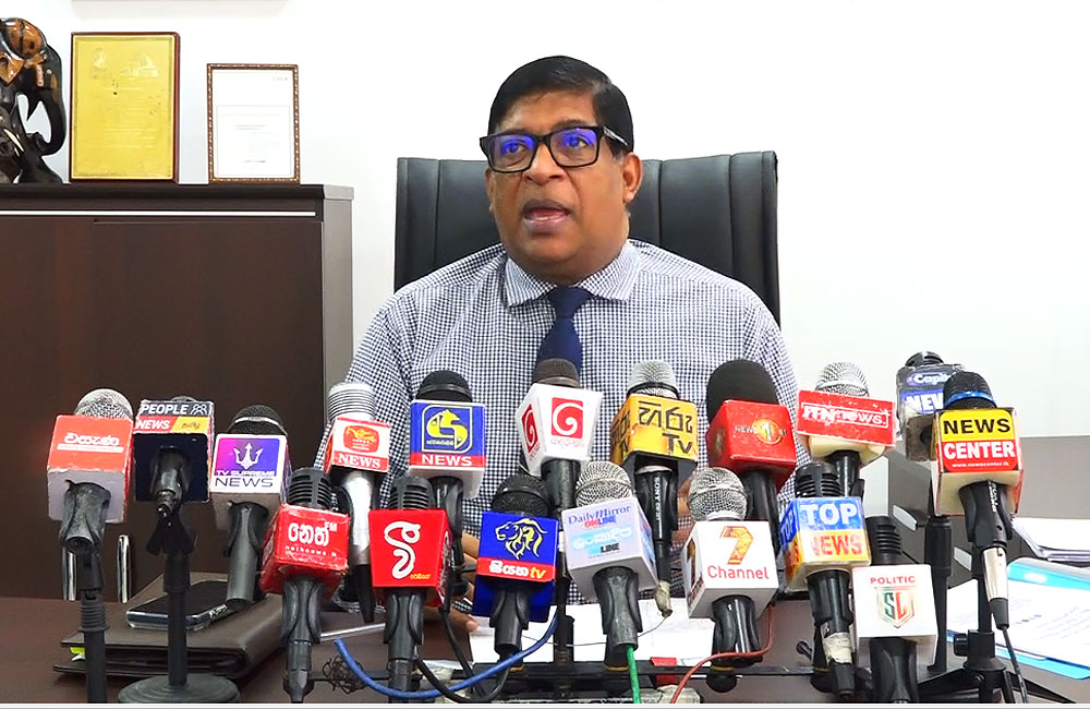 රවී කරුණානායක ගෙන් අය වැය යෝජනා කිහිපයක් (වීඩියෝ)