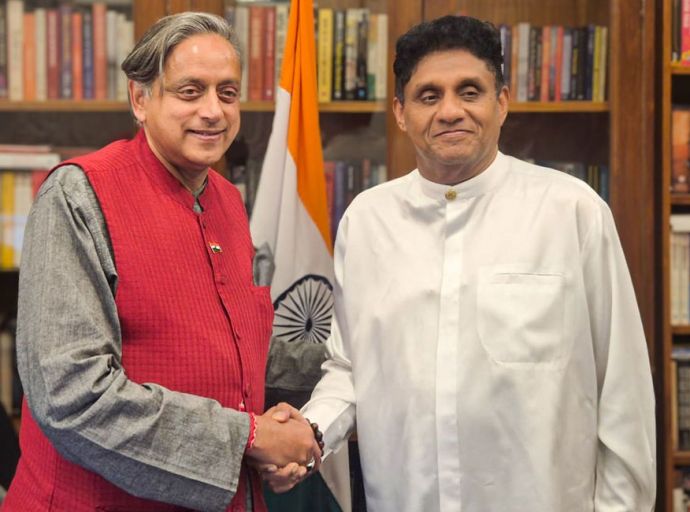 සජිත් ප්‍රේමදාස, ඉන්දීය මන්ත්‍රී ආචාර්ය ශෂී තරූර් හමුවෙයි