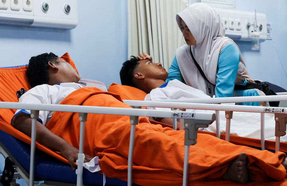 ඉන්දුනීසියාවේ පිපිරීමකින් පුද්ගලයින් රැසකට තුවාළ