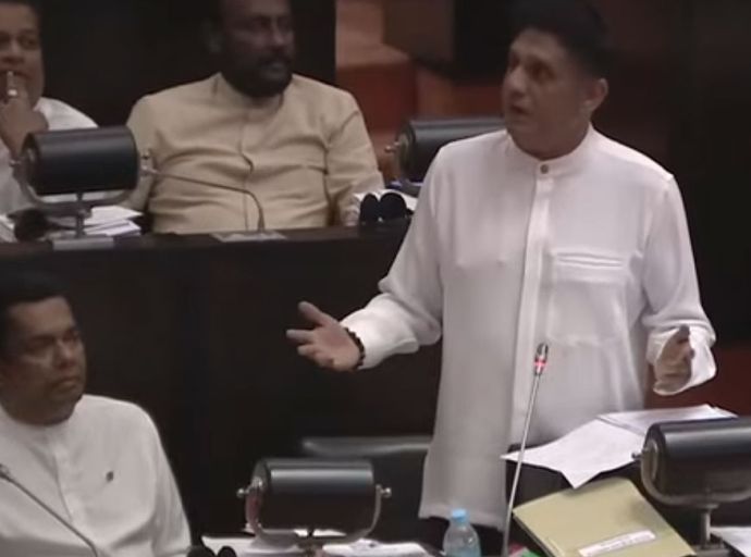 පොහොසත් රටක් ලස්සන ජිවිතයක් වෙනුවට දුක්ඛිත රටක් අසරණ ජීවිතයක් නිර්මාණය වෙලා !