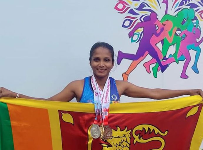 ශිවන්ති ජයතිලක පදක්කම් තුනක් සමග පරණ මතක අලුත් කරයි