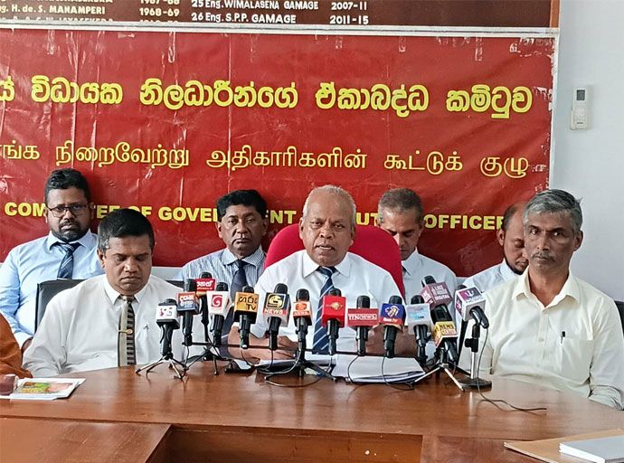 අයවැය නිසා රජයේ විධායක නිලධාරින් සතුටු වෙන නමුත් තවත් ප්‍රතිසංස්කරණ අවශ්‍යයි - එච්. ඒ . එල් උදයසිරි