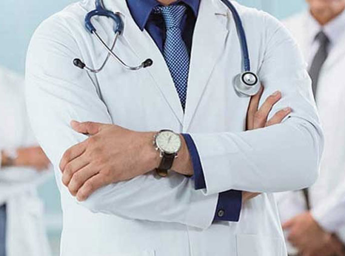 ඉතිහාසයේ මුල් වරට විශේෂඥ වෛද්‍යවරුන්ගේ වැඩවැරුමක්