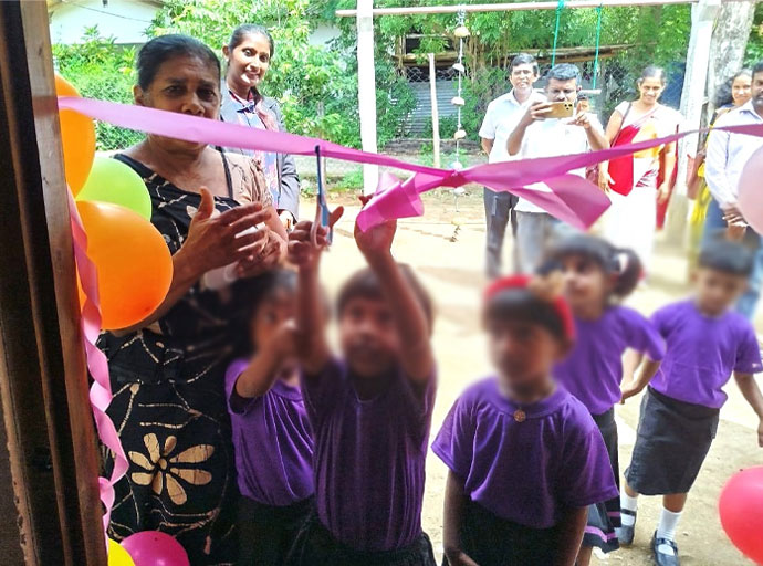  වැඩකරන කාන්තාවන්ගෙන් දිගාමඩුල්ලට ළමා සුරැකුම් මධ්‍යස්ථාන