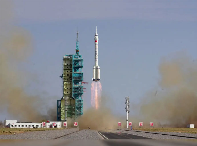 චීනය මිනිසුන් රහිත ෂෙන්ශු - 22 අභ්‍යවකාශ යානය දියත් කරයි