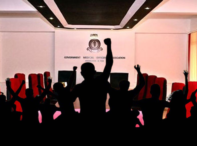 පොහොට්ටු රැස්වීමට ගිය GMOA සහකාර ලේකම් නිසා විධායක සභාව උණුසුම් වෙයි