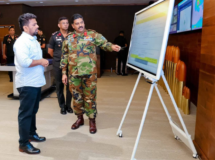 ජනපති අනුර විශේෂ ආපදා මෙහෙයුම් මධ්‍යස්ථානයට