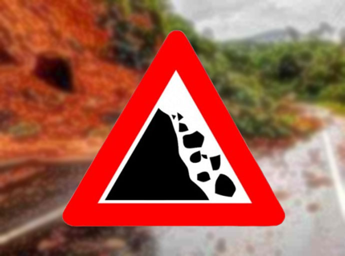 මාවනැල්ල කෝවිල් කන්ද ප්‍රදේශයේ නායයෑමකින් සිව්දෙනෙකු අතුරුදන්