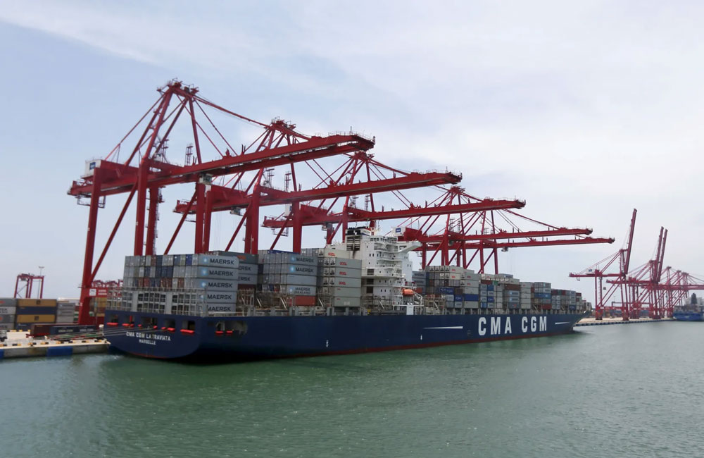 කොළඹ වරායේ කාර්යක්ෂමතාව අඩු වුණොත් නැව් ඉන්දියාවට යෑමේ අවදානමක්