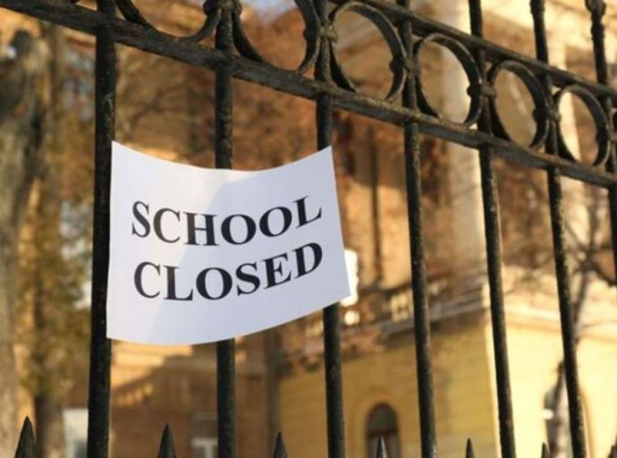 අයහපත් කාලගුණික තත්ත්වයක් ; මධ්‍යම පළාතේ සියලු පාසල් යළි තාවකාලිකව වසා දමයි