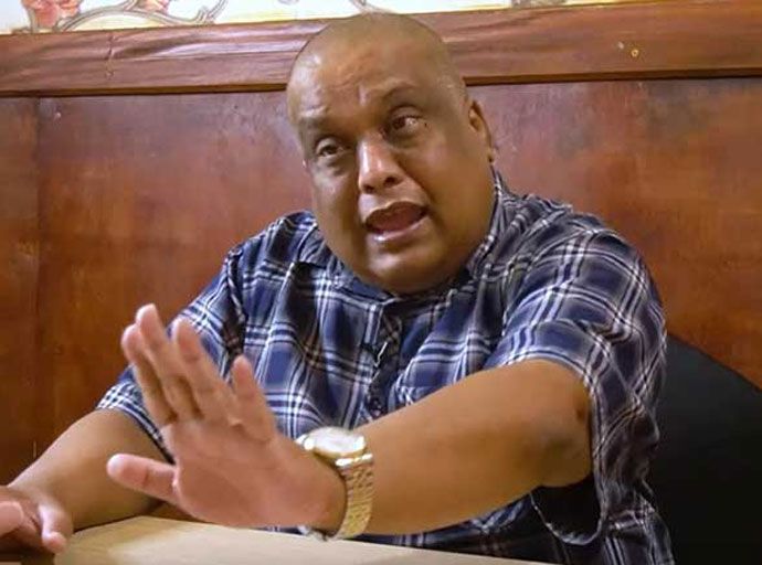 රුක්ෂාන් බෙල්ලනගේ වැඩ තහනම්