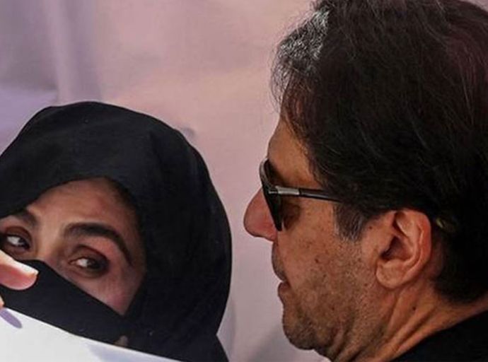 සිරදඬුවම් නියමවී ඇති  ඉම්රාන් ඛාන්ට සහ බිරිඳට වසර 17ක සිරදඬුවමක්