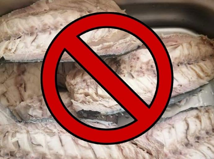  බාල සැමන් කවපු බෙලිඅත්තේ ටින් මාළු කම්හලකට සීල්