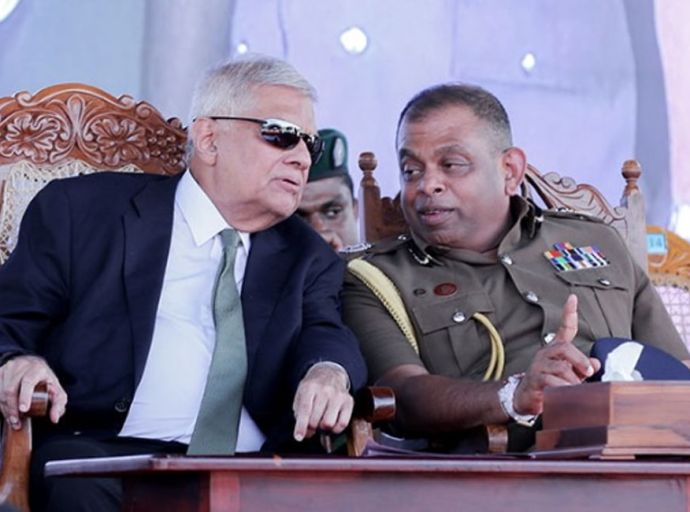 රනිල් සහ දේශබන්දුට එරෙහිව නඩු දෙකක් ත්‍රිපුද්ගල විනිසුරු මඩුල්ලක් ඉදිරියේ දිනපතා අහන්න යෝජනාවක් !