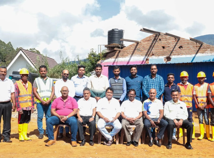 නිලධාරින් ගේ සුර සැප වෙනුවෙන් ඉදි කෙරෙන නව නිවාඩු නිකේතනයට විරෝධය