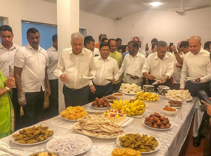 වජිර ගේ සතියේ දේශපාලන තොරතුරු