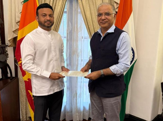 දොස්තර කවින්ද ජයවර්ධන ඉන්දියානු මහ කොමසාරි හමුවෙයි