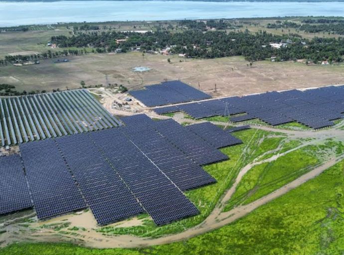 පුනර්ජනනීය බලශක්තියේ අනාගතය සුභයි; ඉදිරි වසරවල ඉලක්කත් අභිභවා යන ලකුණු