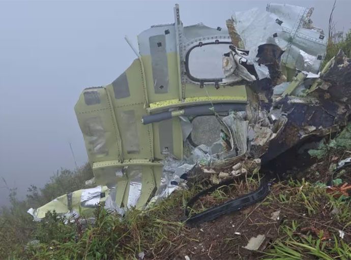 ඉන්දුනීසියානු ගුවන් යානයේ සුන්බුන් හමු වේ