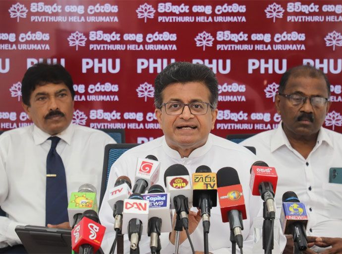 කතානායකවරයා තමන් ගේ නොදන්නාකම නැවත වතාවක් ප්‍රදර්ශනය කරලා - උදය ගම්මන්පිල