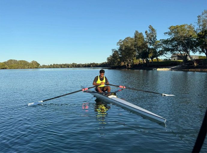 ඕස්ට්‍රේලියාවේ පැවති New South Wales Regatta 2026 ඔරු පැදීමේ තරගාවලියේ දී ශ්‍රී ලංකාවේ සොනාල් ට්‍රැන්චල් (Sonal Tranchell)ට රන් පදක්කම් දෙකක්