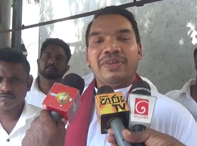 ආණ්ඩුවේ වංචා වහගන්න අපිව අධිකරණයට කැඳවලා වැඩක් වෙන්නෙ නෑ - නාමල් රාජපක්ෂ