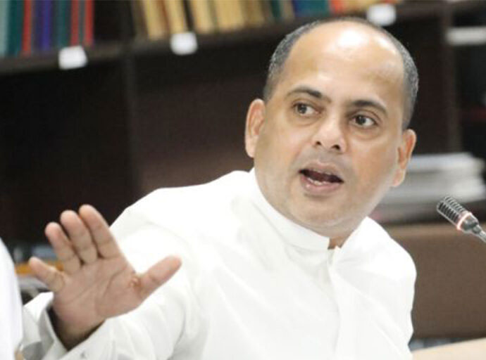 ගල්අඟුරු ටෙන්ඩරය පටන් ගද්දි ම ඩීල් එකකට මාන බැලුවා - එස්. එම්. මරික්කාර්