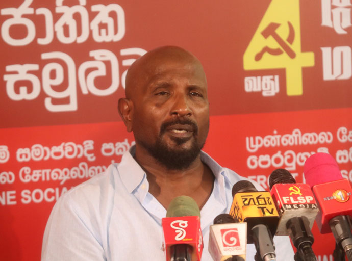 76 වසරක ශාපය අවසන් කරන්න බලය ගත් පක්ෂයෙත් කිසිම වෙනසක් නැහැ - කුමාර් ගුණරත්නම්