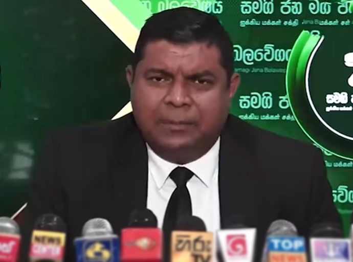 අකුරේගොඩ දී ඝාතනය කළ නීතිඥවරයා ඉලක්ක කරගනිමින් මඩ ව්‍යාපාරයක්  ආරම්භ කරලා - නීතිඥ රජිත ලක්මාල්