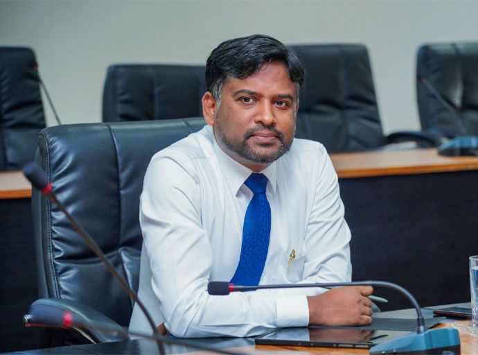 අධ්‍යාපන සහ උසස් අධ්‍යාපන නියෝජ්‍ය අමාත්‍යවරයා මොරටුව විශ්වවිද්‍යාලයීය තාක්ෂණික ආයතනයේ නිරීක්ෂණ චාරිකාවක