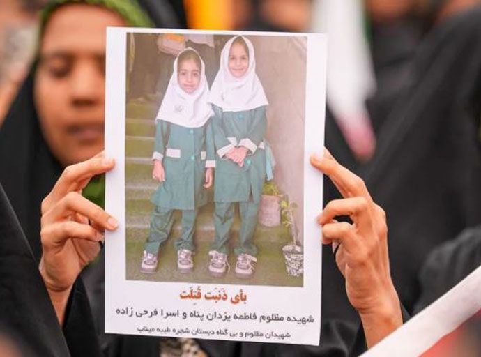 අධිරාජ්‍යවාදී යුද්ධයේ විනාශයට එරෙහිව ගෝලීය ජනතා බලයක් ගොඩනගමු - පෙරටුගාමී සමාජවාදී පක්ෂය