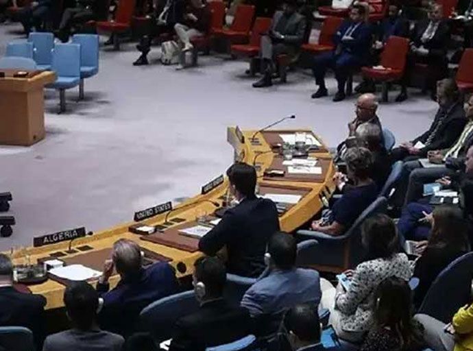 මැදපෙරදිග යුද්ධය ගැන රුසියාව UN ආරක්ෂක කවුන්සිලයට ගෙන ආ යෝජනාව ප්‍රතික්ෂේප වෙයි