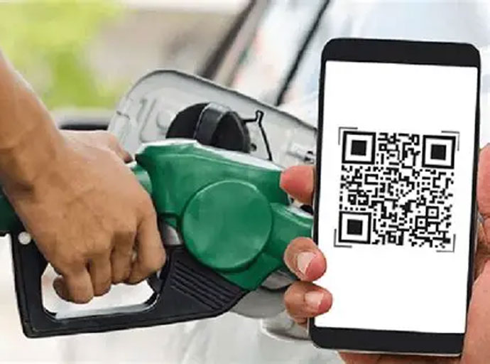 ඉන්ධන ලබාගැනීම සඳහා නැවතත් QR කේතය ක්‍රියාත්මක කරයි