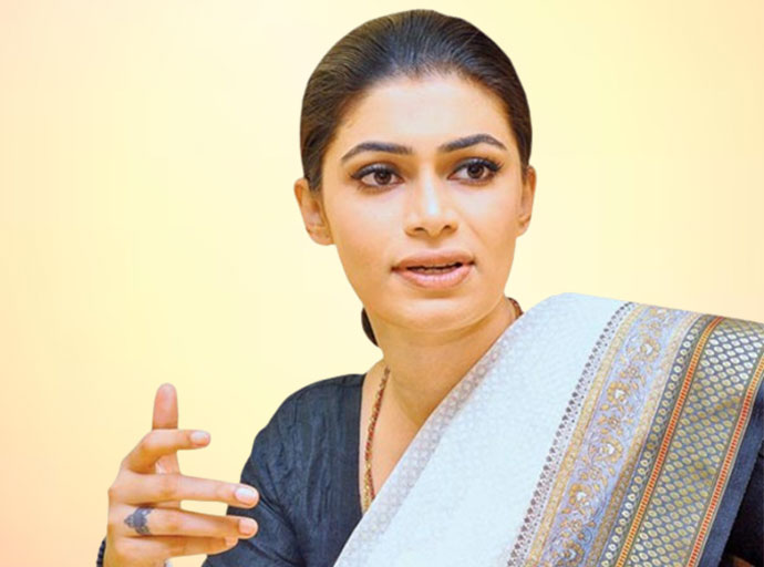 මේ ආණ්ඩුව කළුකඩකාරයො බවට පත්වෙලා - හිරුණිකා ප්‍රේමචන්ද්‍ර