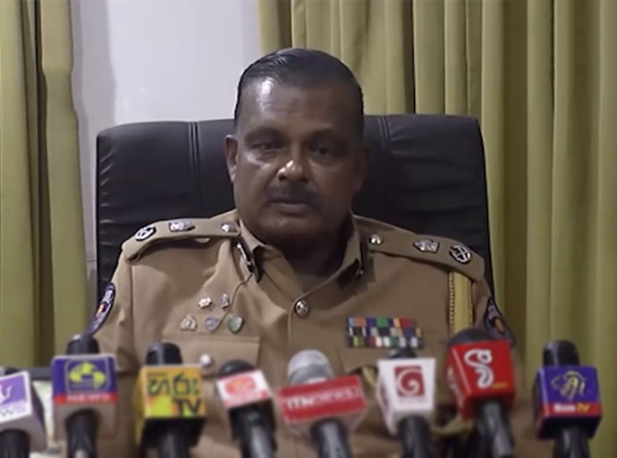 ඉන්ධන පෝලිම්වල සිටින අයට පොලිසියෙන් නිවේදනයක්