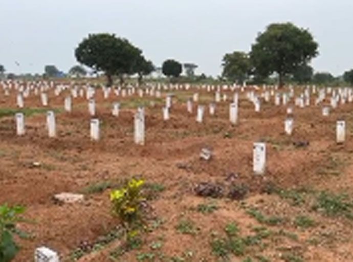 කෝරෝනා තත්ත්වය මත ඔට්ටමාවඩි මිහිදන් වුවන්ගේ සොහොන් කොත් වෙත යෑමට ප්‍රවාහන පහසුකම් ඉල්ලු යෝජනාව සම්මත යි