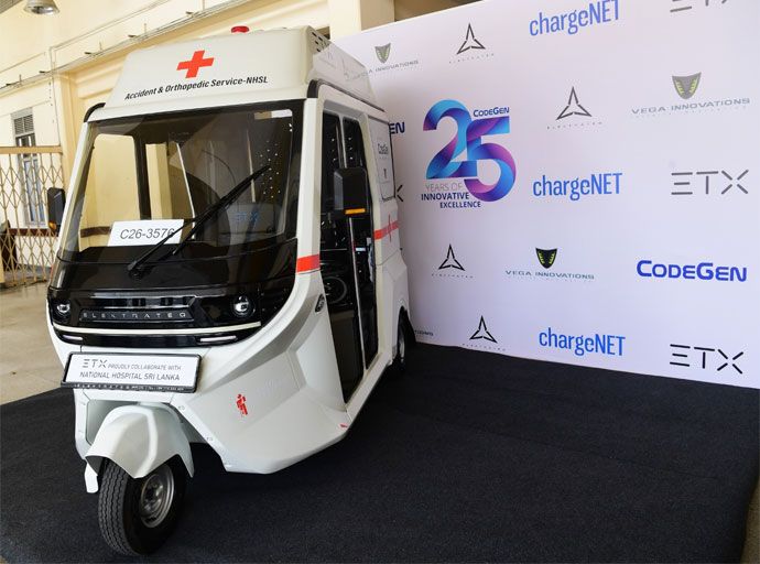 රුපියල් ලක්ෂ 30 ක් වටිනා ETX නවීනතම විද්‍යුත් ත්‍රීරෝද රථයක් කොළඹ ජාතික රෝහලට පරිත්‍යාග කෙරේ