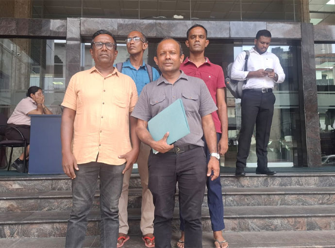 පෙසපෙන් මහජන උපයෝගිතා කොමිසම වෙත පැමිණිල්ලක්