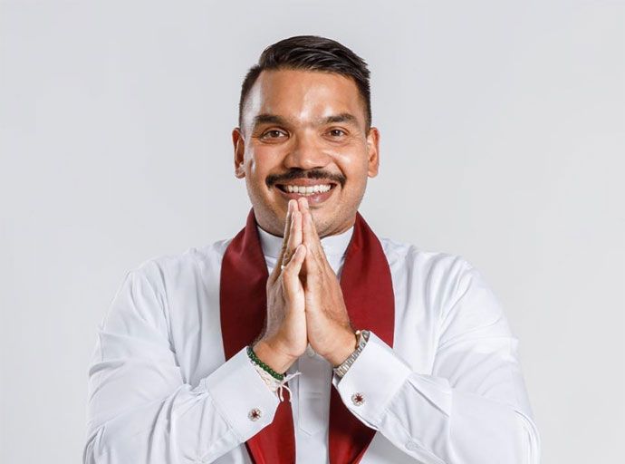 අතපසුවීම් වෙන්න පුළුවන් ඒවා හදාගෙන ඉදිරියට යනවා-නාමල් රාජපක්ෂ