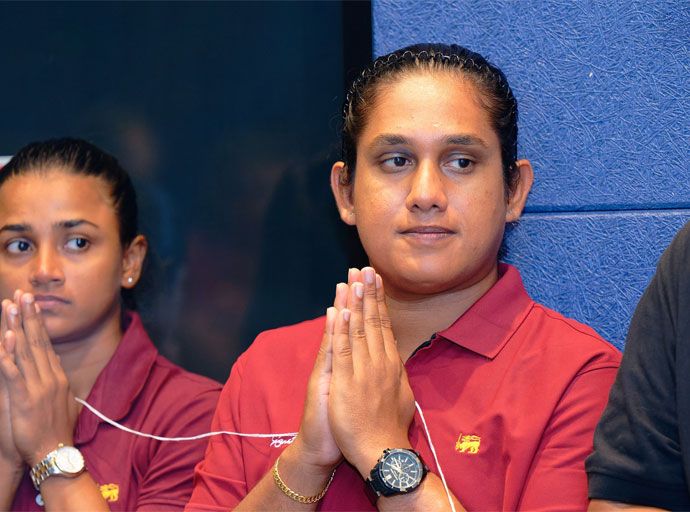 ශ්‍රී ලංකා කාන්තා ක්‍රිකට් අනාගතය සුබවාදී බව නායිකා චමරි අතපත්තු පවසයි