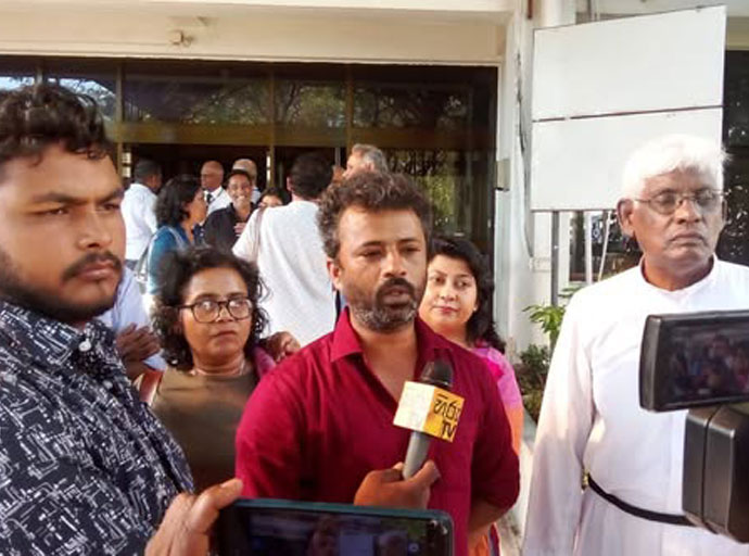 දීපචෙල්වන් ගේ කෘති පිළිබඳ අද (17) සිදු වූයේ කුමක්ද ?